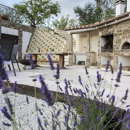 Del Miele, Enjoy Uncontaminated & Pure Nature